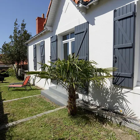 La Goelette By Interhome Pornic